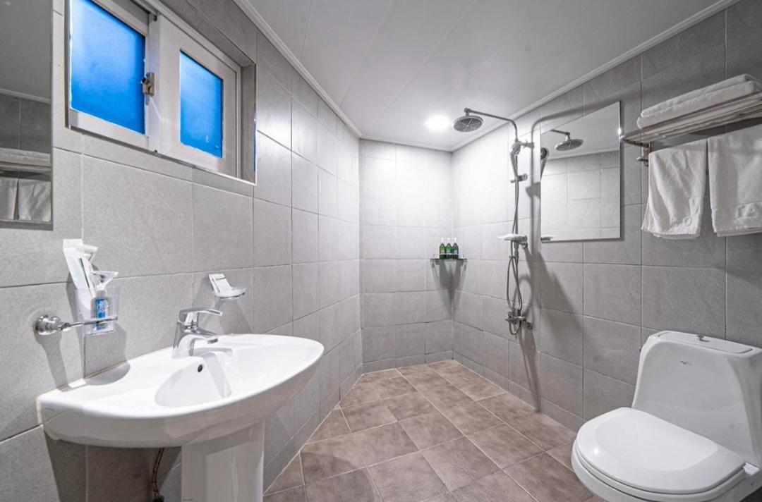 Hotel Mini Μπουσάν Εξωτερικό φωτογραφία